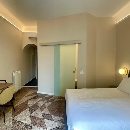 Relstay - Assarotti Suites Génova Exterior foto